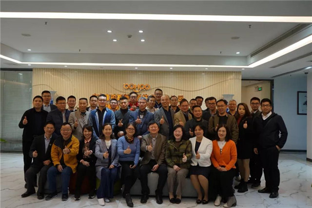 南部地區(qū)不飽和樹(shù)脂生產(chǎn)企業(yè)座談會(huì)在廣東博皓圓滿舉行 -4